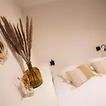 Angel By The Sea 奥斯滕德