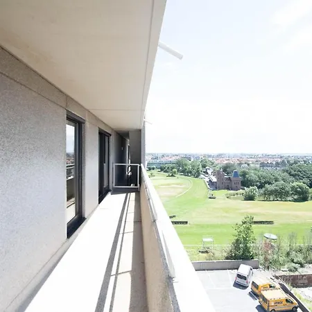 Angel By The Sea Daire *