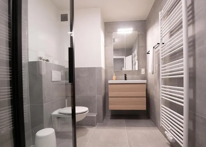 Апартаменти Angel By The Sea